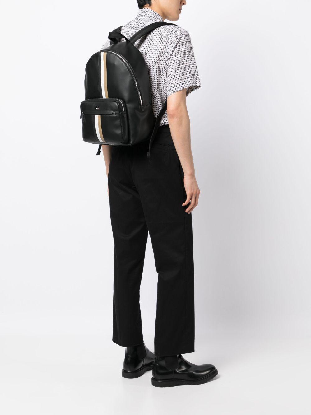  50492014 001 BLACK BOSS 