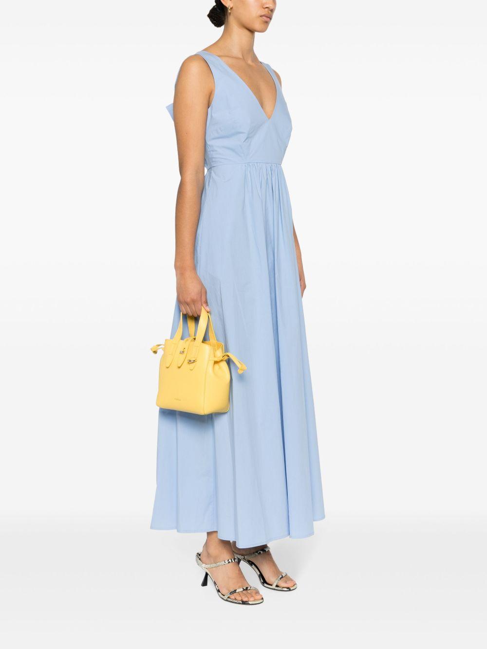  BASRFUAHSF000 NTT00 NETTARE FURLA 