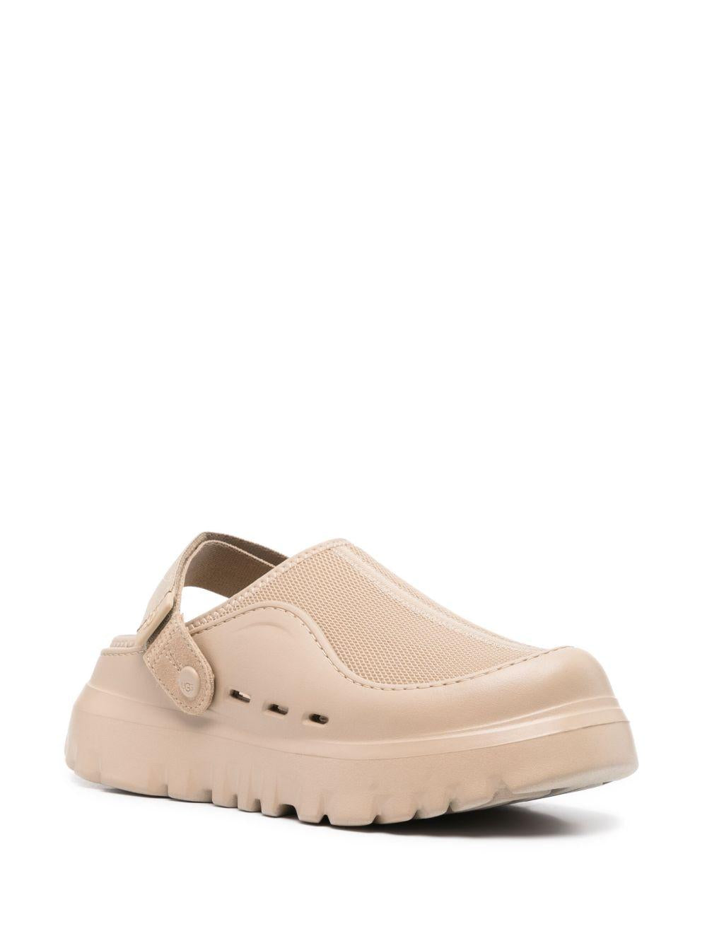 PeakMod mules 1166912 DND UGG 