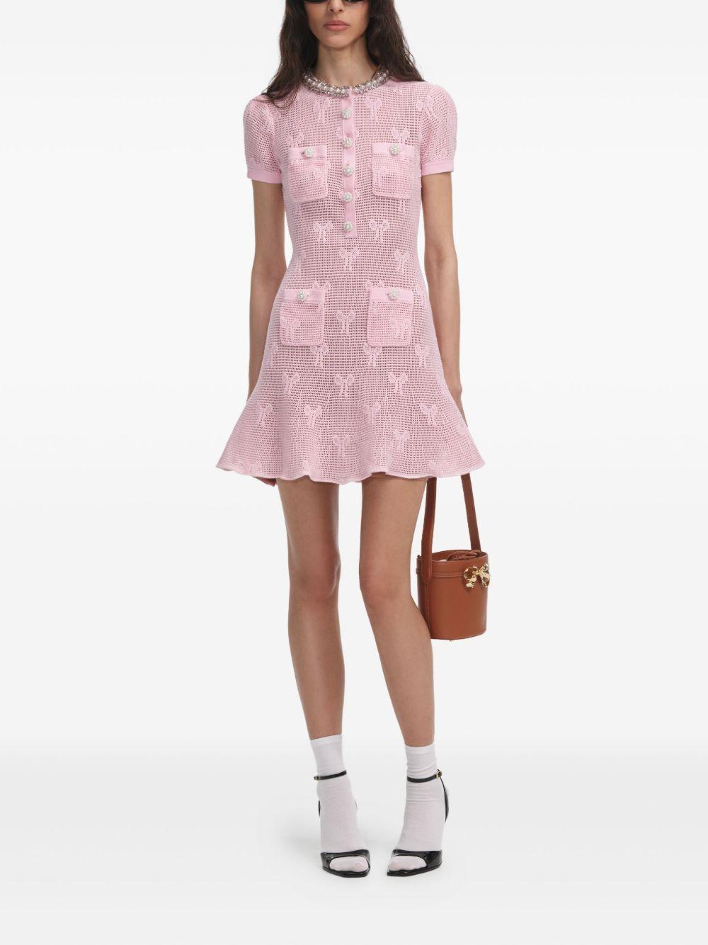  PF25047SAP PINK SELF-PORTRAIT 