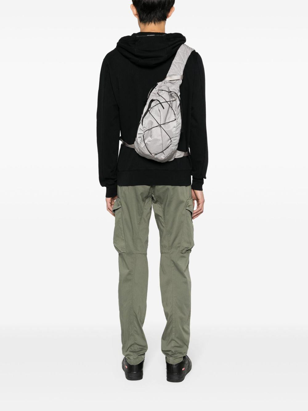  16CMAC114A005269G 913 DRIZZLE GREY CP COMPANY 