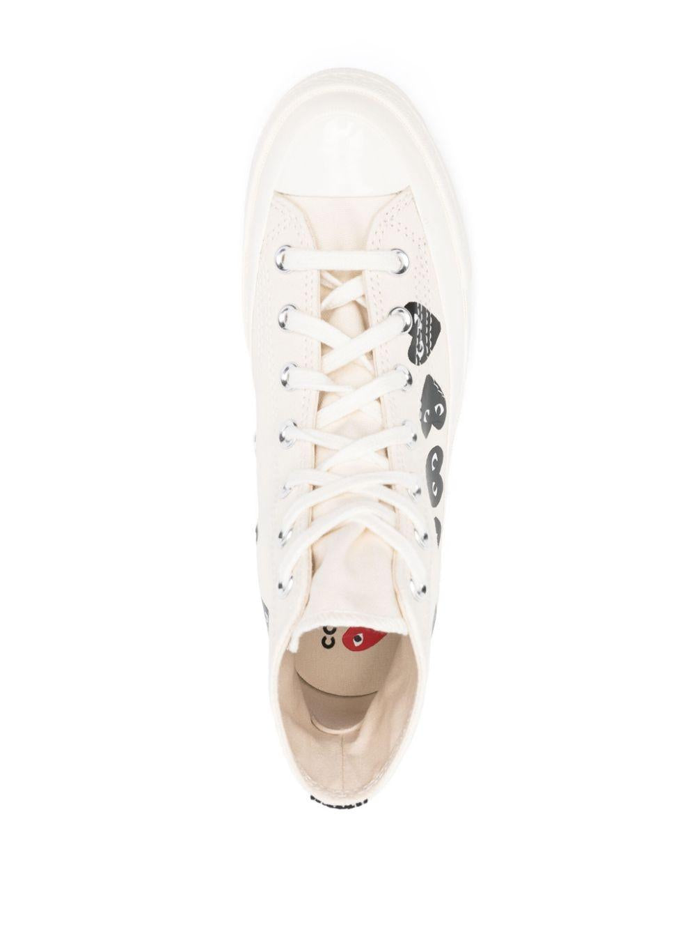  P1K127 2 WHITE COMME DES GARCONS PLAY X CONVERSE 