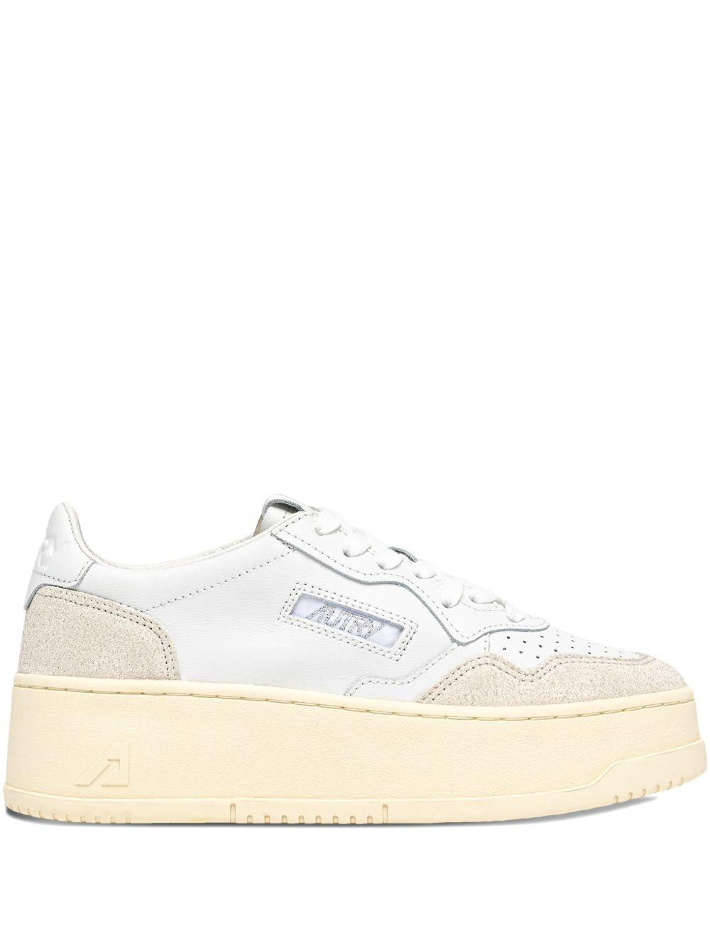Medalist Platform Sneakers PTLWPK01 WHITE AUTRY 