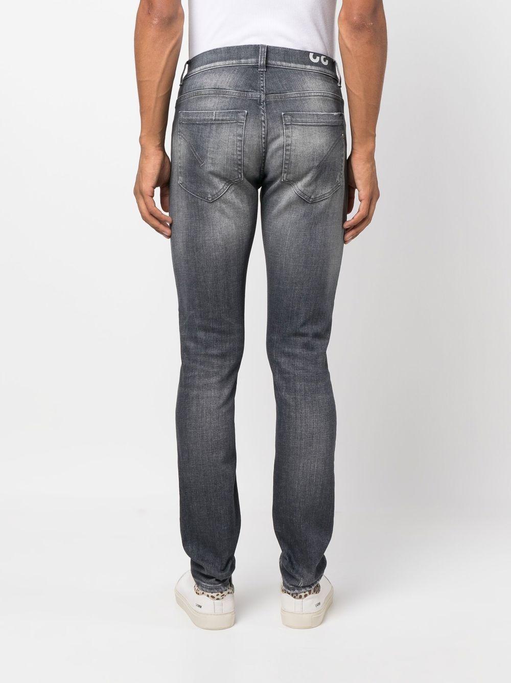  UP232DSE318UDI9 900 DONDUP 