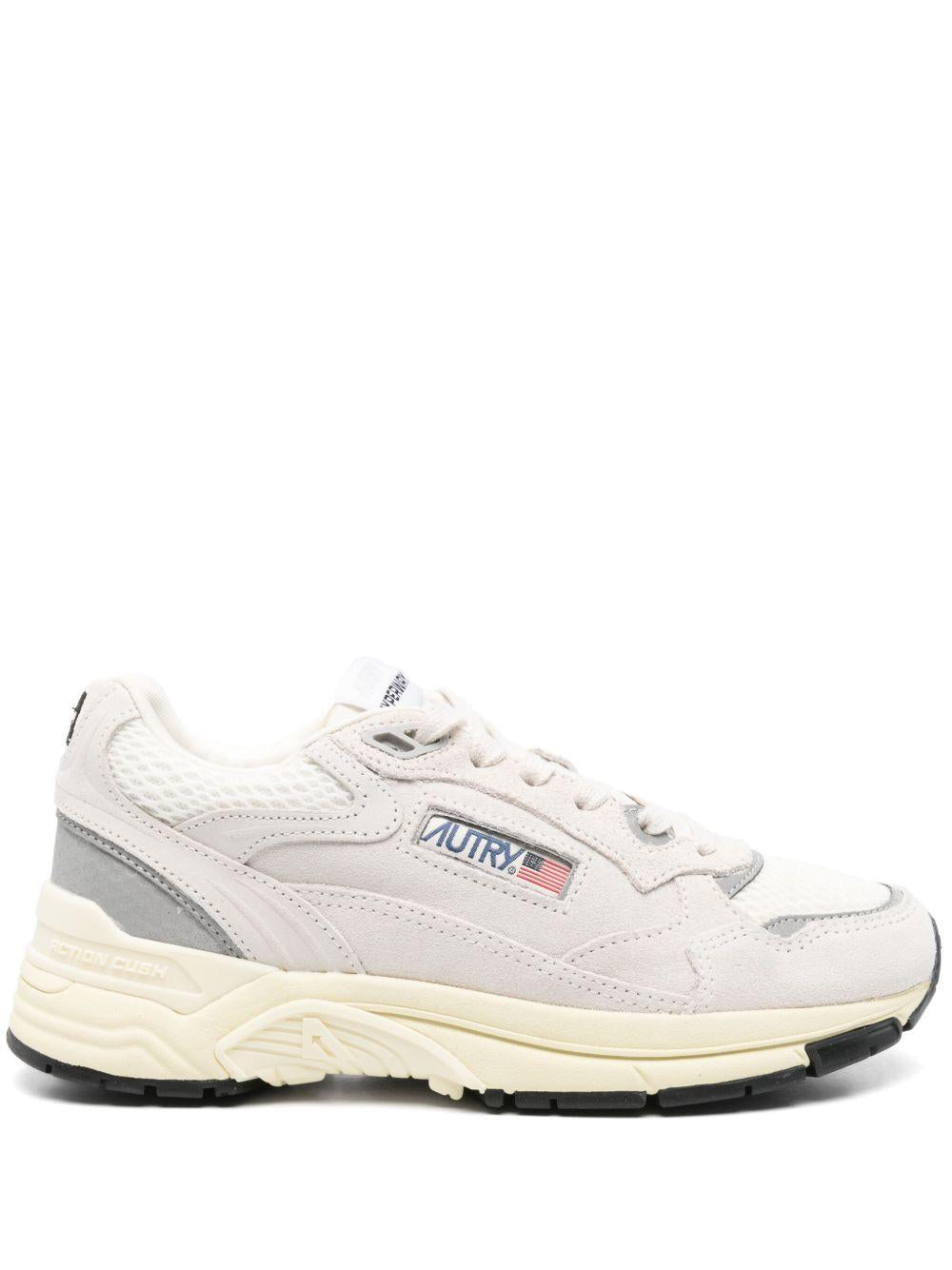 Sneakers Hyperway HYLWUM10 WHITE SILVER AUTRY 
