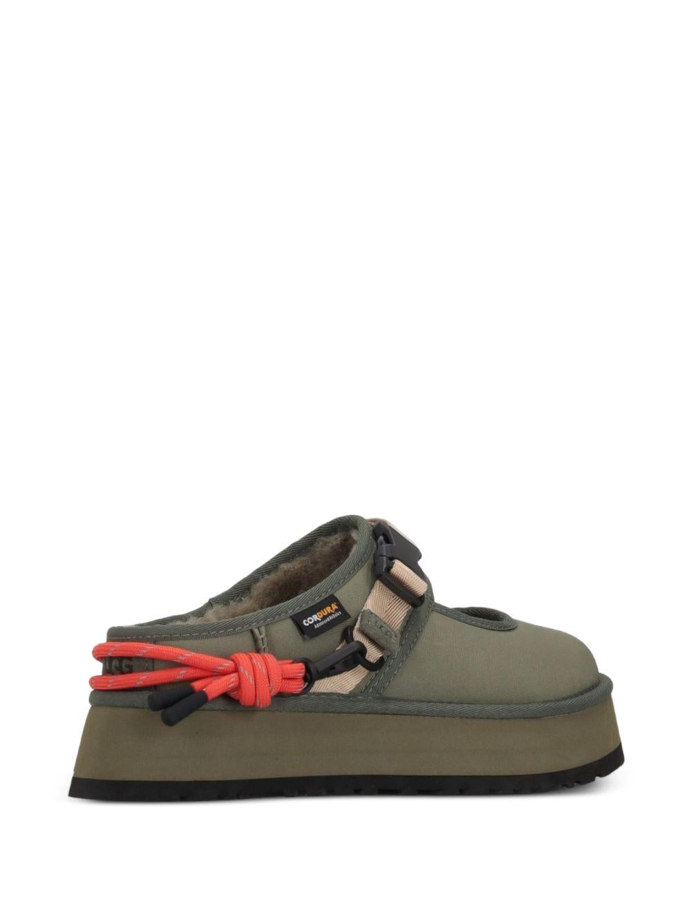  1180111 BURNT OLIVE UGG 