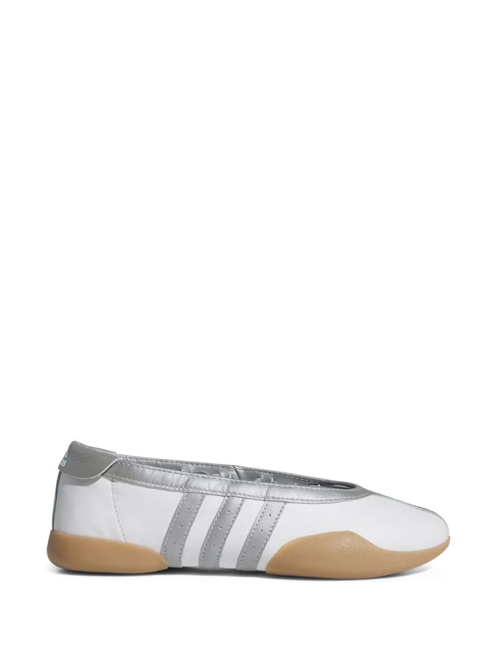 Sneakers Taekwondo Mei JQ6438 WHITE SILVER ADIDAS ORIGINALS 