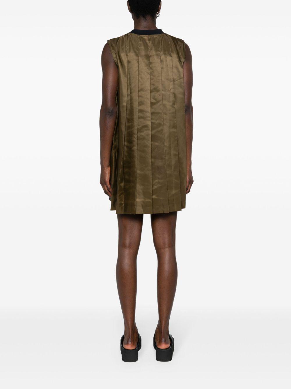  2407309 237 NAVY KHAKI BEIGE SACAI 