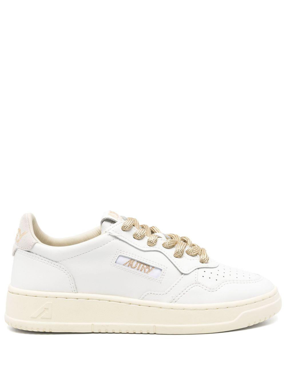 Sneakers Medalist AULWSW01 WHITE AUTRY 