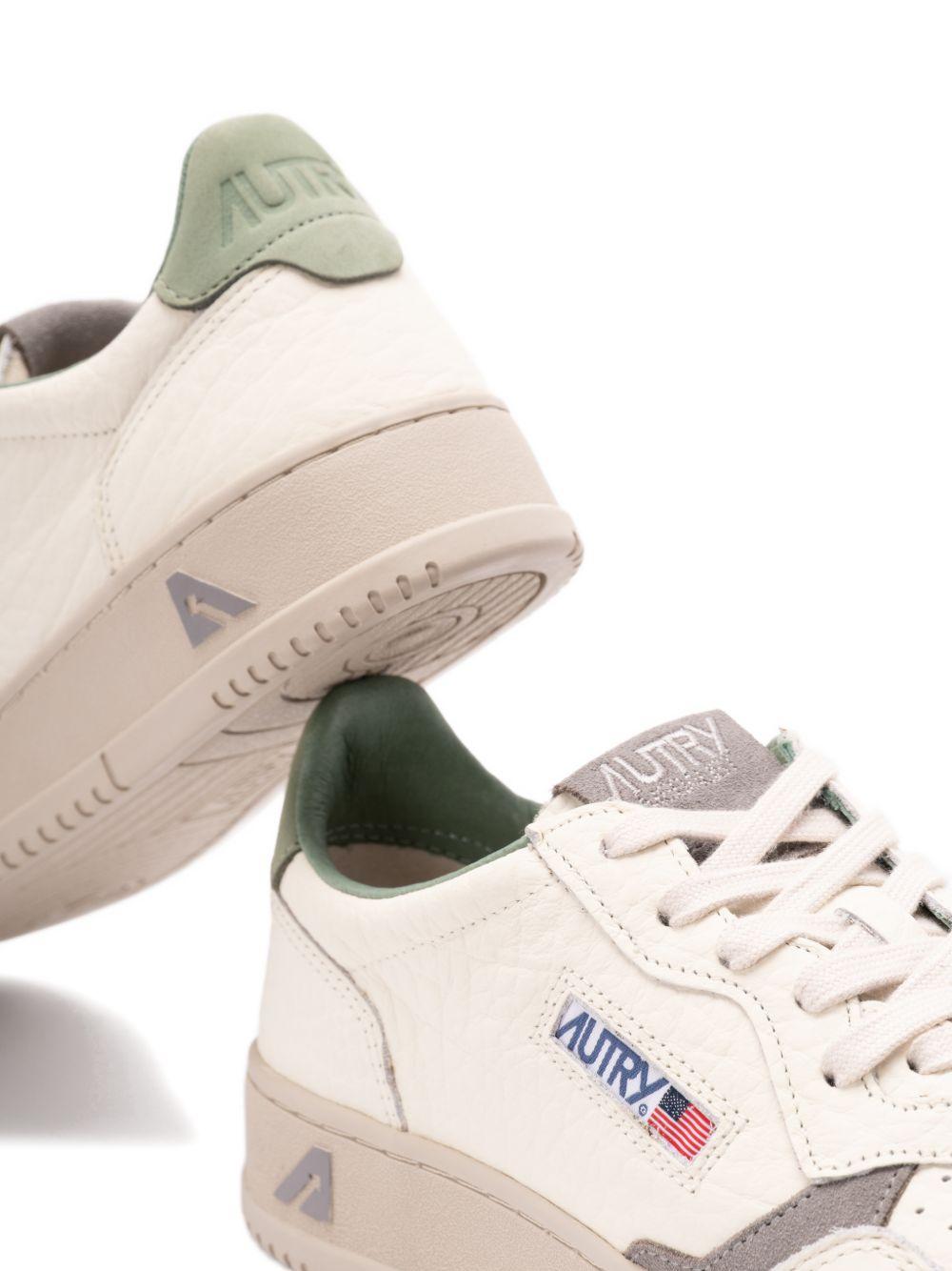 Sneakers Medalist Low AULMNE16 FROST VAPOR AUTRY 