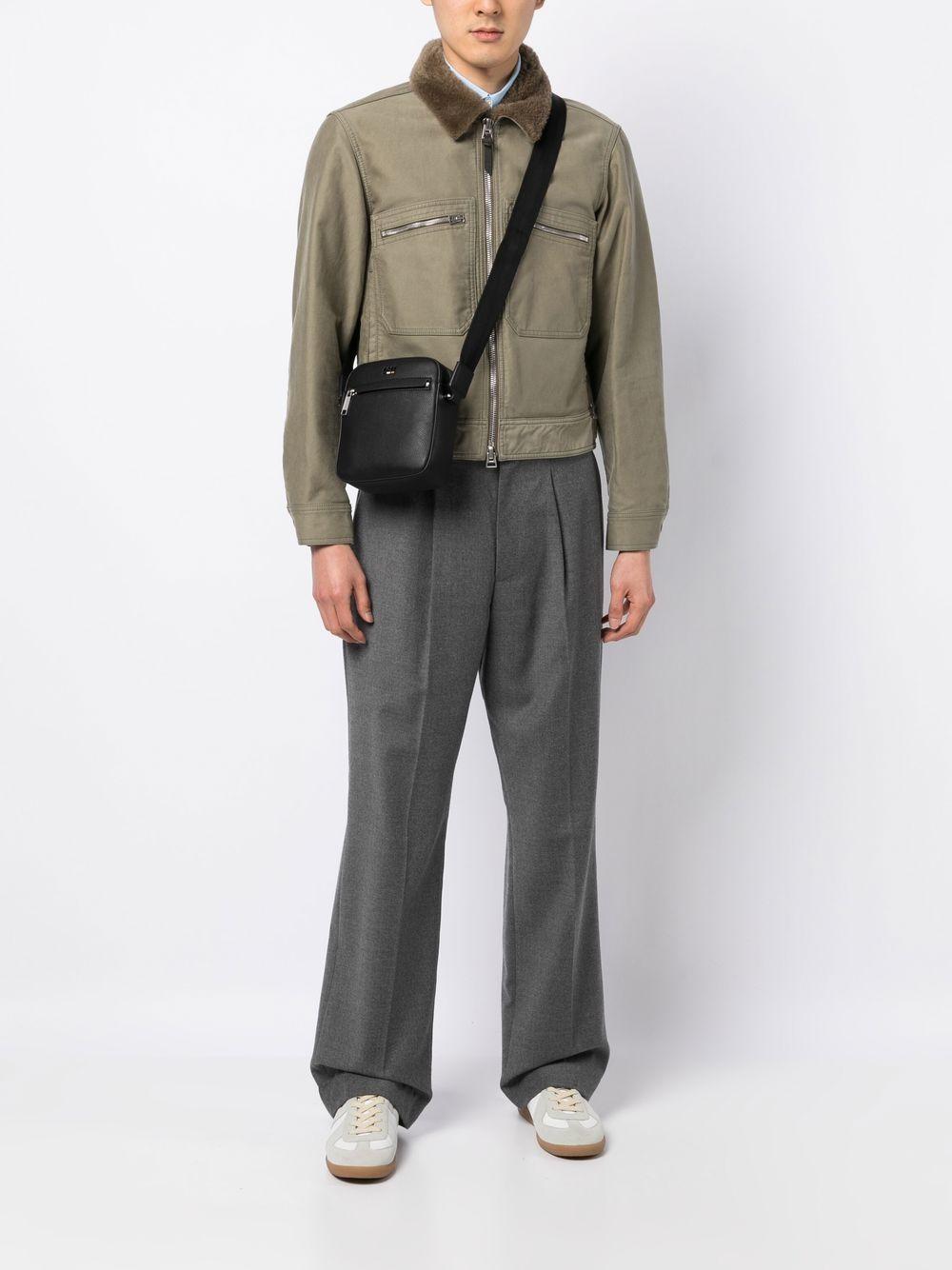  50490856 001 BLACK BOSS 